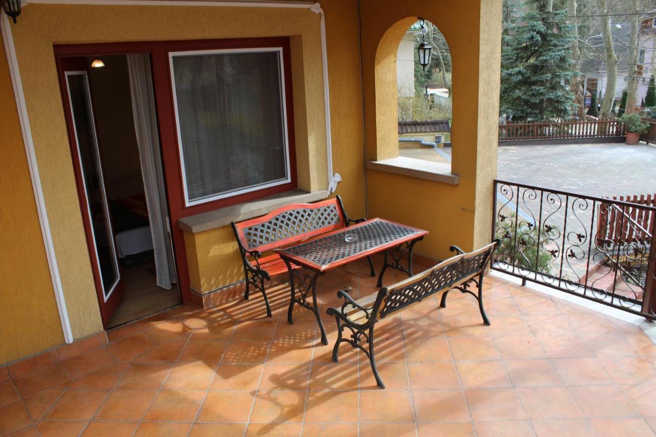 Herczeg Apartment ميسكولك المظهر الخارجي الصورة