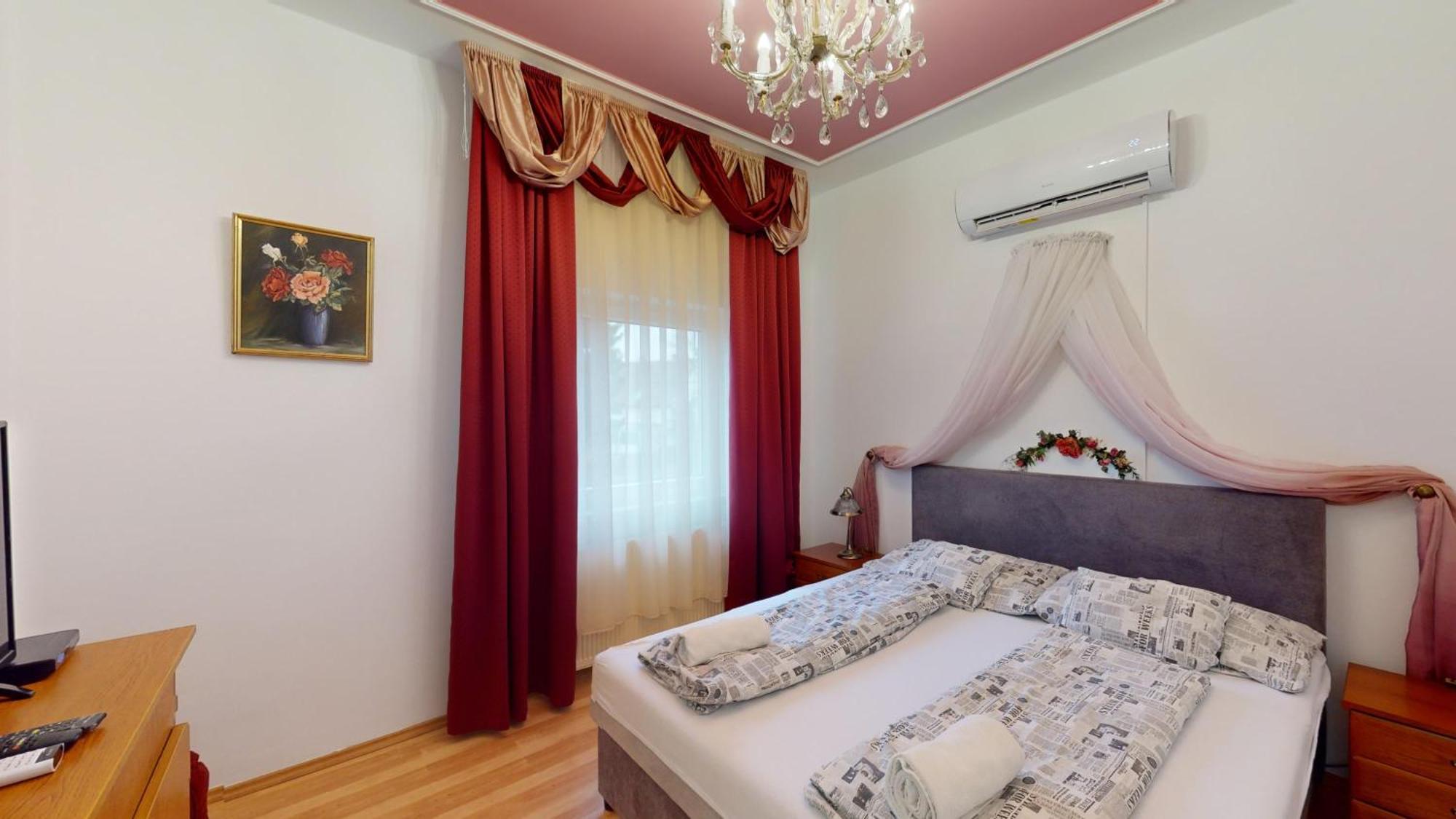Herczeg Apartment ميسكولك المظهر الخارجي الصورة
