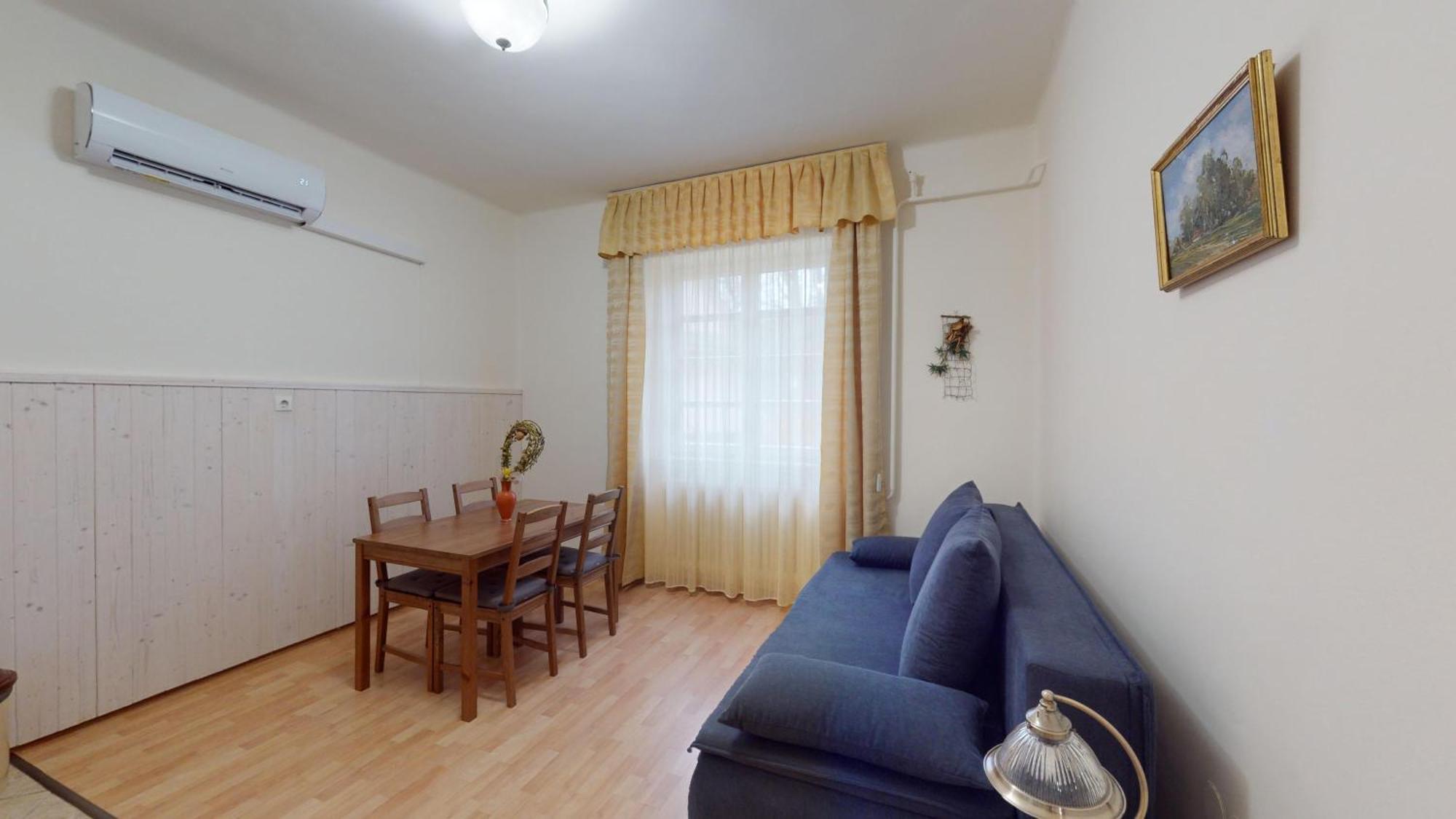 Herczeg Apartment ميسكولك المظهر الخارجي الصورة