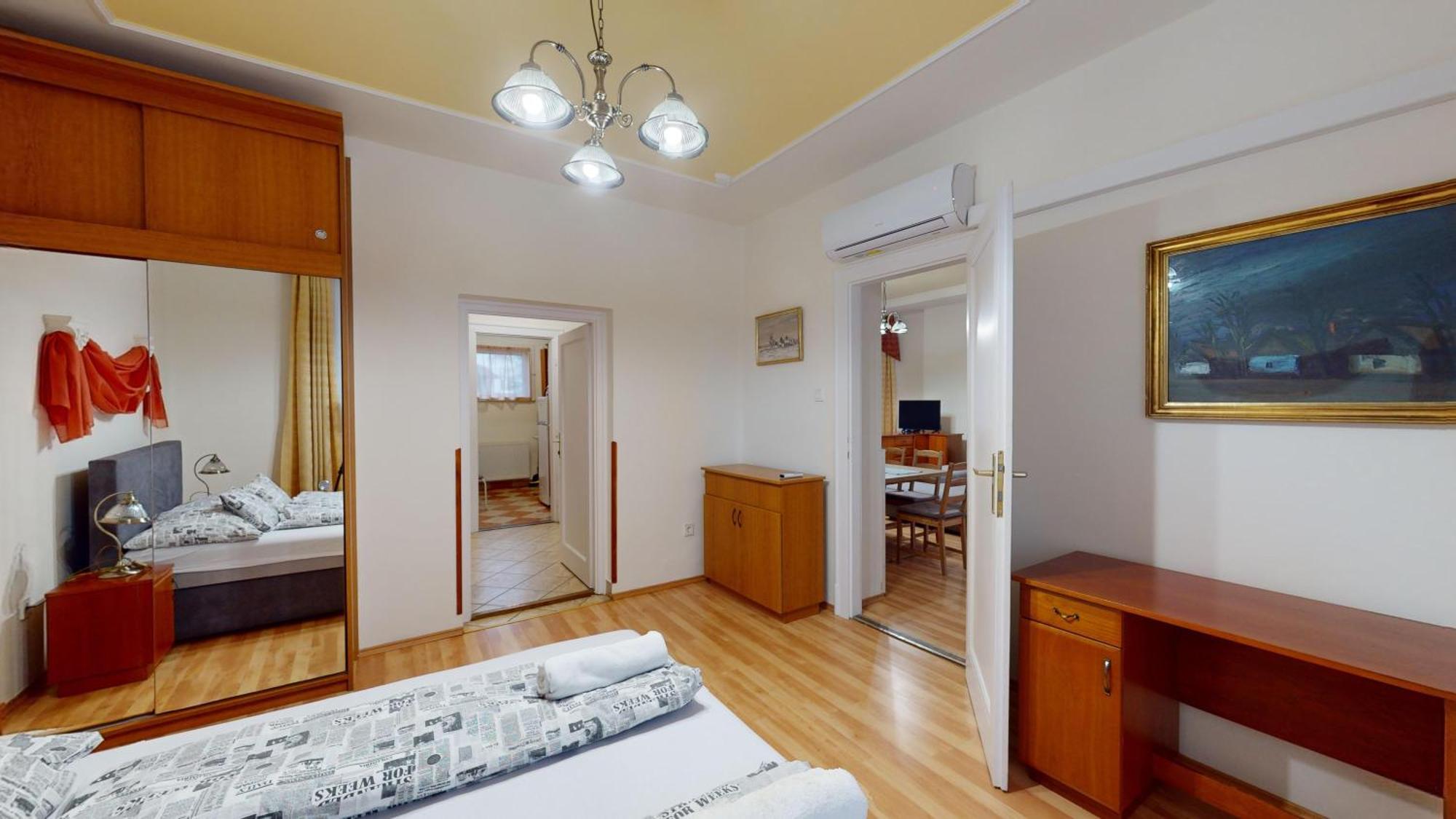 Herczeg Apartment ميسكولك المظهر الخارجي الصورة