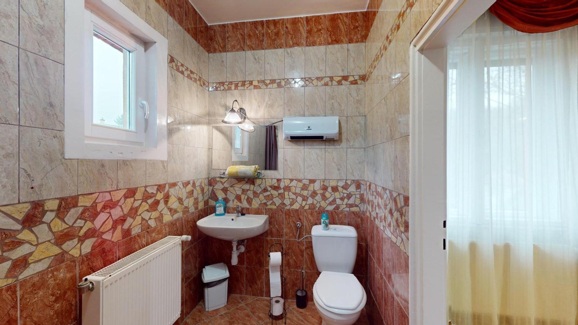 Herczeg Apartment ميسكولك المظهر الخارجي الصورة